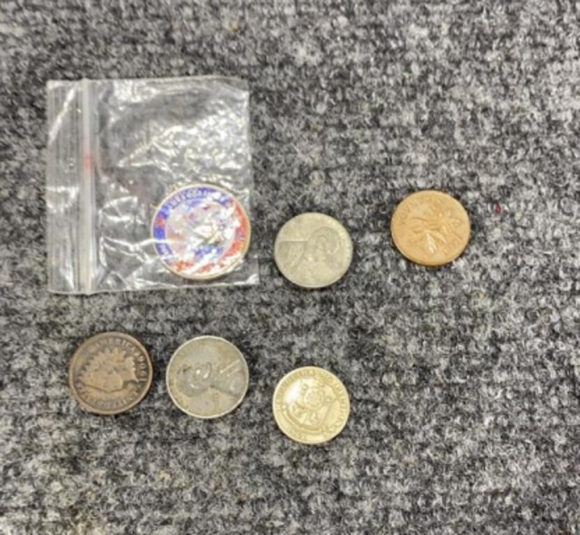 Coins-Old USA, foreign and USA