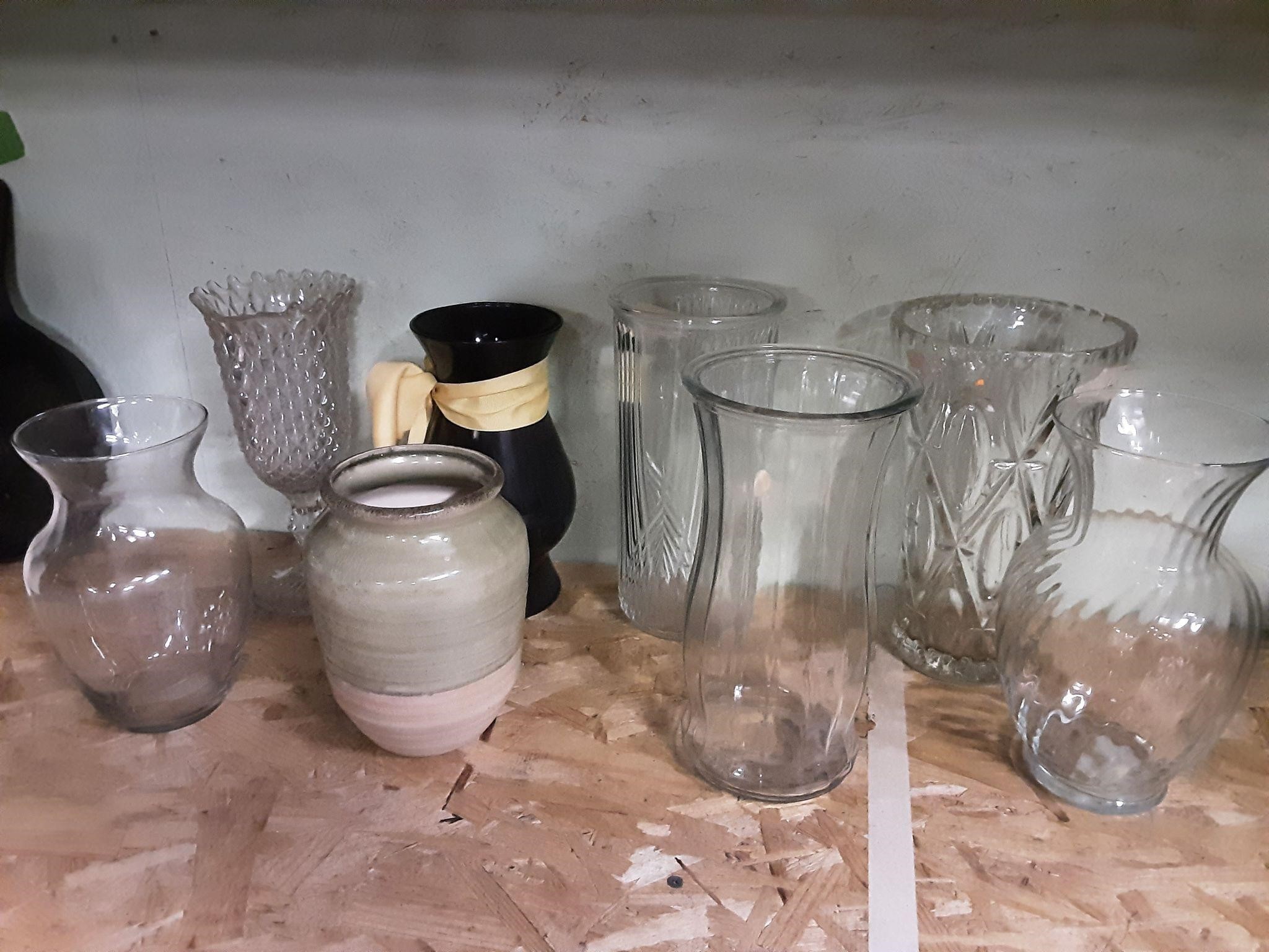 Lot of 8 Vases