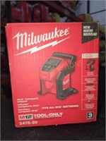 Milwaukee M12 Compact Inflator