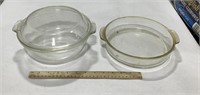 2 Pyrex bowls