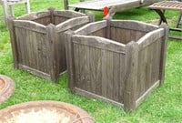 Country Casual Planters