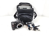 GUC Nikon D40 Digital Camera w/Wires & Bag