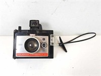 VINTAGE Polaroid ColourPack 80 ColdClip 195 Camera