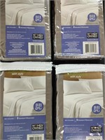 4 Packs Standard Pillowcases - 2 per pack - NIP