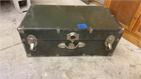 Trunk -30”x16.5”x12” , latches ( 2 hinges broke