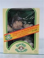 GERMAN CABBAGE PATCH KID IN BOX W/ ADOPTION PAPERS