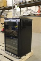 Wine Fridge Approx 20"x19"x34", 1gal Glass Bottle