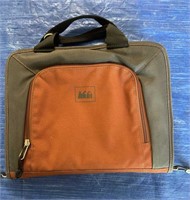 Rei Ipad / Electronics  Bag