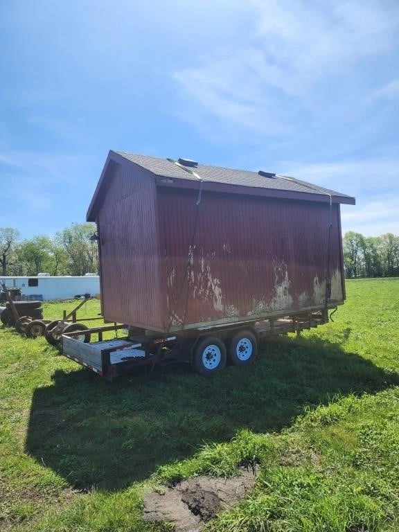 10fr w 16 ft l shed 8 ft slider  insulated all 4