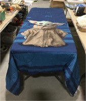 Star Wars Yoda blanket-72 x 86-stained