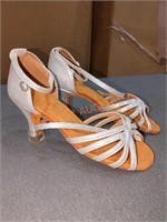 Women's Size 36 Dance Shoes
