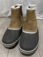 Eddie Bauer Ladies Boots Size 9