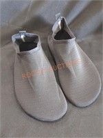 Water Shoes EUR Size 38/39