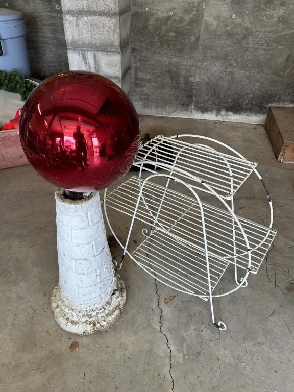 Outdoor ball, plant holder