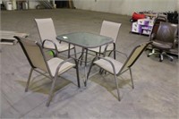 Patio Set,Table,(4) Chairs, Table Approx 33.25"x33