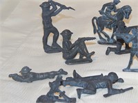 Vintage WWI Cast Lead Toy soldiers