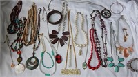 Necklaces & Bracelets Costume Jewelry