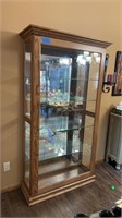 Lit slide door display cabinet