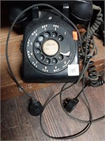 2 vintage  phones