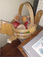 Cat Shaped Fruit Basket and Various Pictures