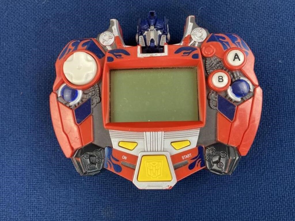2007 Transformers hand held game, works,
