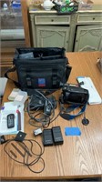 Sony video 8 Handycam CCD-TR9 with case