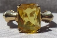 10K yellow gold ladies ring with citrene center.