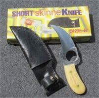 Short Skinner Knife size 5".