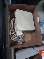 Apple Air-port Extreme Base Station. Untested