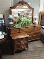 QUEEN DRESSER WITH MIRROR AND NIGHTSTAND