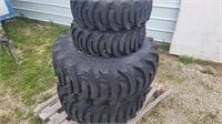 Set of tires for compact utility tractor