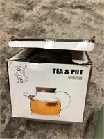 Tea and pot