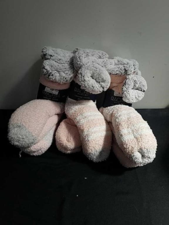 Three new packages of two pairs Lounge socks size