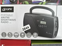 GPX SHORTWAVE RADIO RETAIL $30