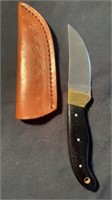 New 7.75” Horn Skinner Knife with Sheath
