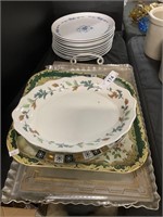 Decorative Serving Trays, Dinner Plates.
