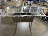 New 60” 3 Comp Sink Tubs Measure 10” x 14” x 10”