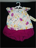 New size 4T Oshkosh toddler outfit