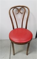 Pub style chair 19 in from seat to floor