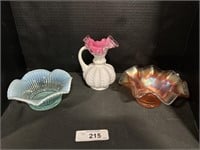 Vintage Fenton Bowls & Ruffled Pink Fenton Vase.