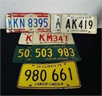 Vintage Illinois license plates