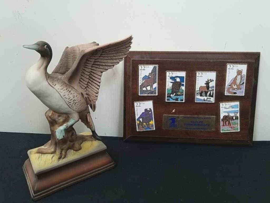 Wildlife commemorative stamp and pin plaque, and