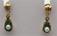 14k Gold Jade & Pearl Earrings