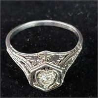 .20 carat size platinum ring size 9