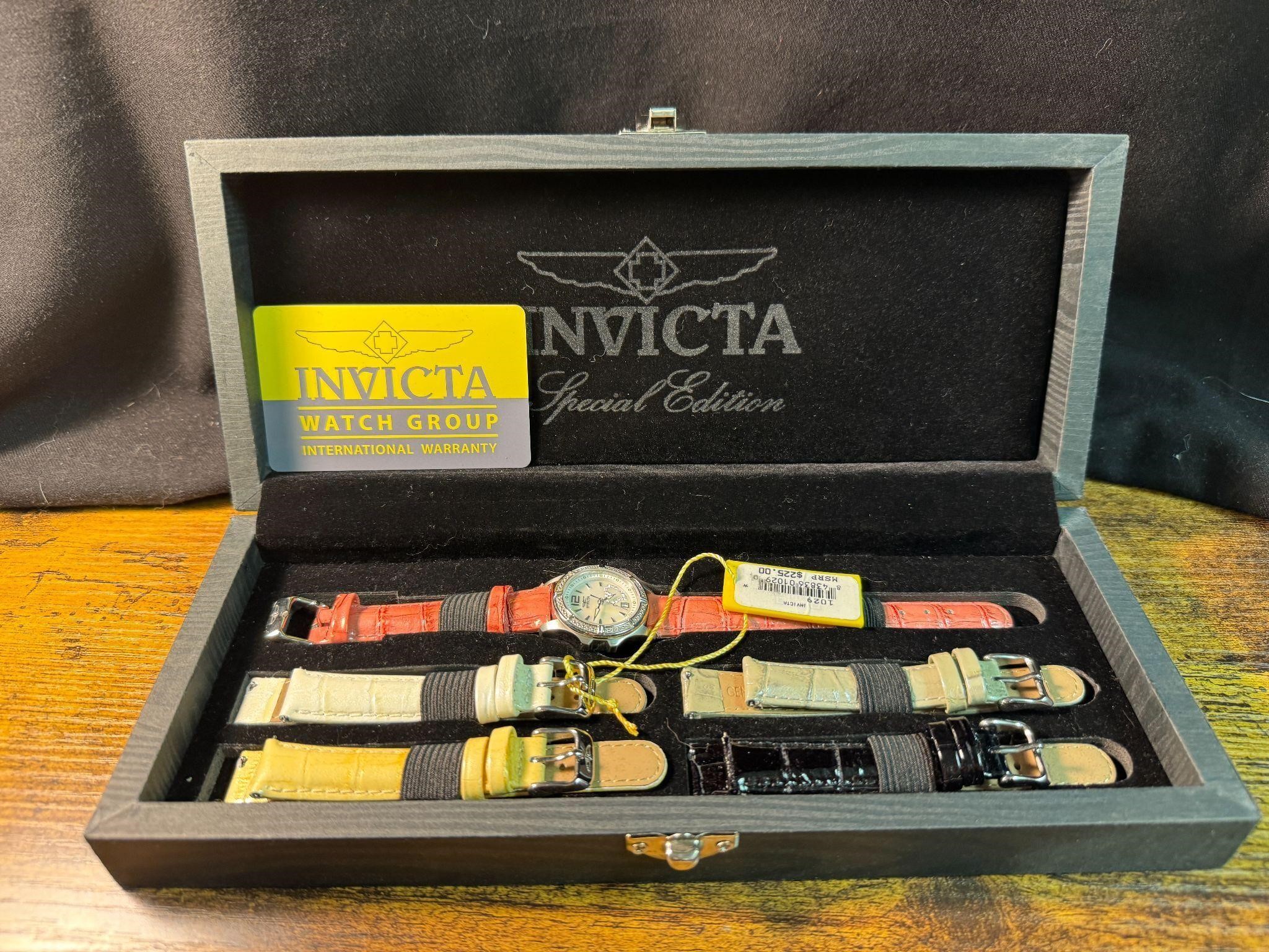NEW INVICTA WOMANS WATCH GROUP