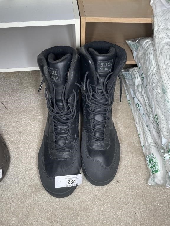 5.11 tactical boot sz 14