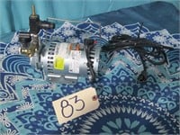 Gast 1531-107B-G557X Vacuum Pump