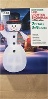 LED LIGHTED INFLATABLE SNOWMAN