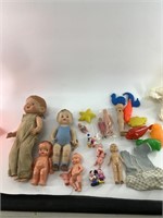 Lot of vintage toys and dolls