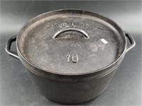 Cast iron Lodge #10 Dutch oven with lid 10.5" acro
